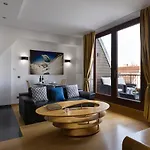 Luxoise Апартаменты *