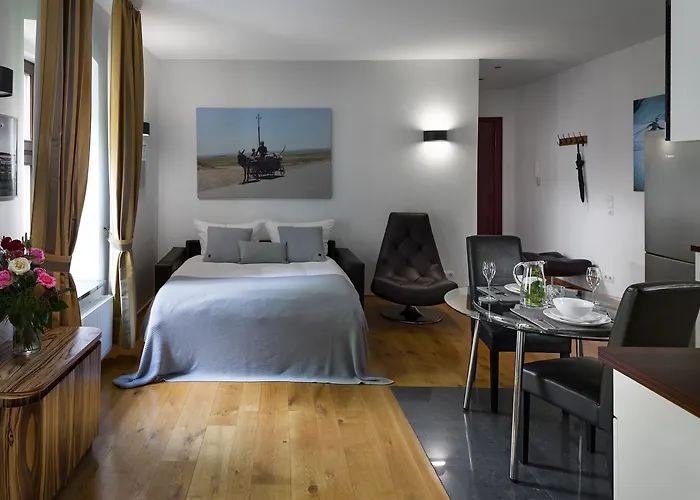 Luxoise Apartamento *